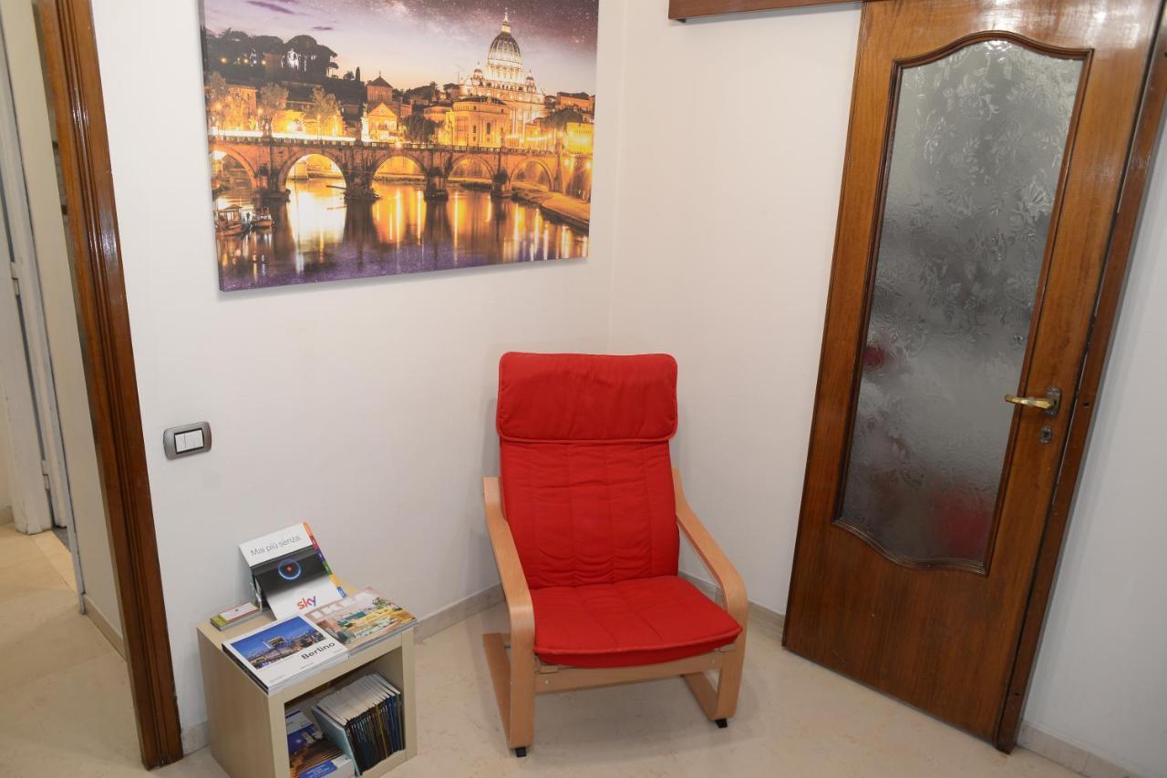 In Guest - Emilios Triple In Our Cozy And Comfortable Establishment Guest house Rome