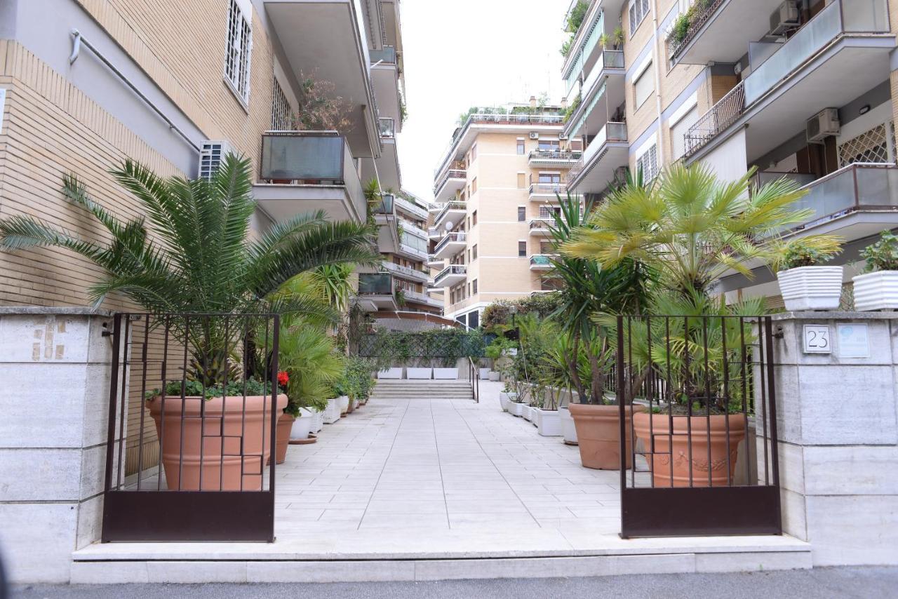 Guest house In Guest - Emilios Triple In Our Cozy And Comfortable Establishment *