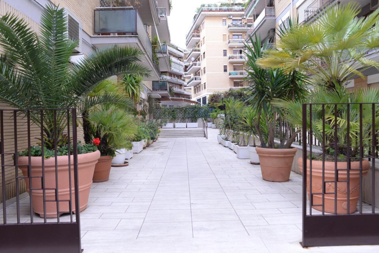 In Guest - Emilios Triple In Our Cozy And Comfortable Establishment Rome